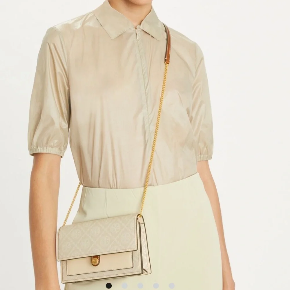 Tory Burch T Monogram Chain Wallet Crossbody Bag Ivory Gold Tan Cream Neutral
